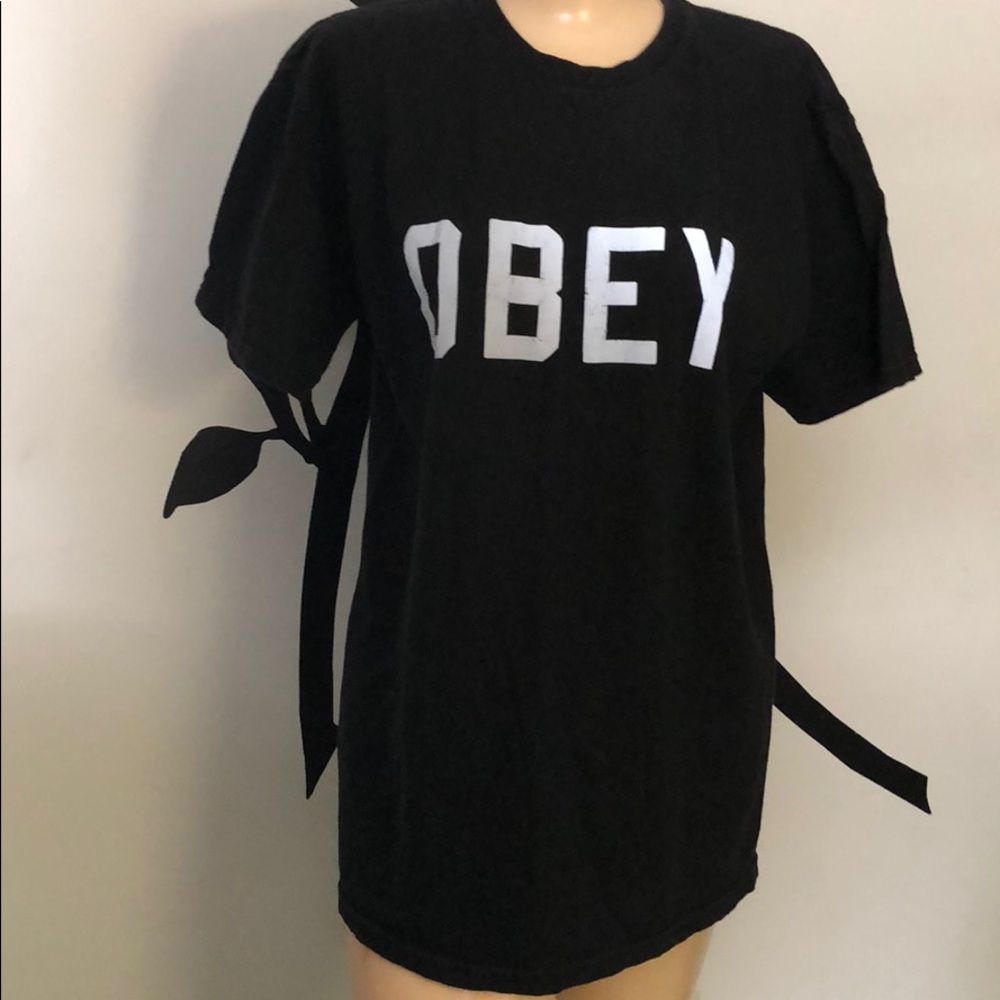 Men’s Obey Tee - Picture 3 of 5